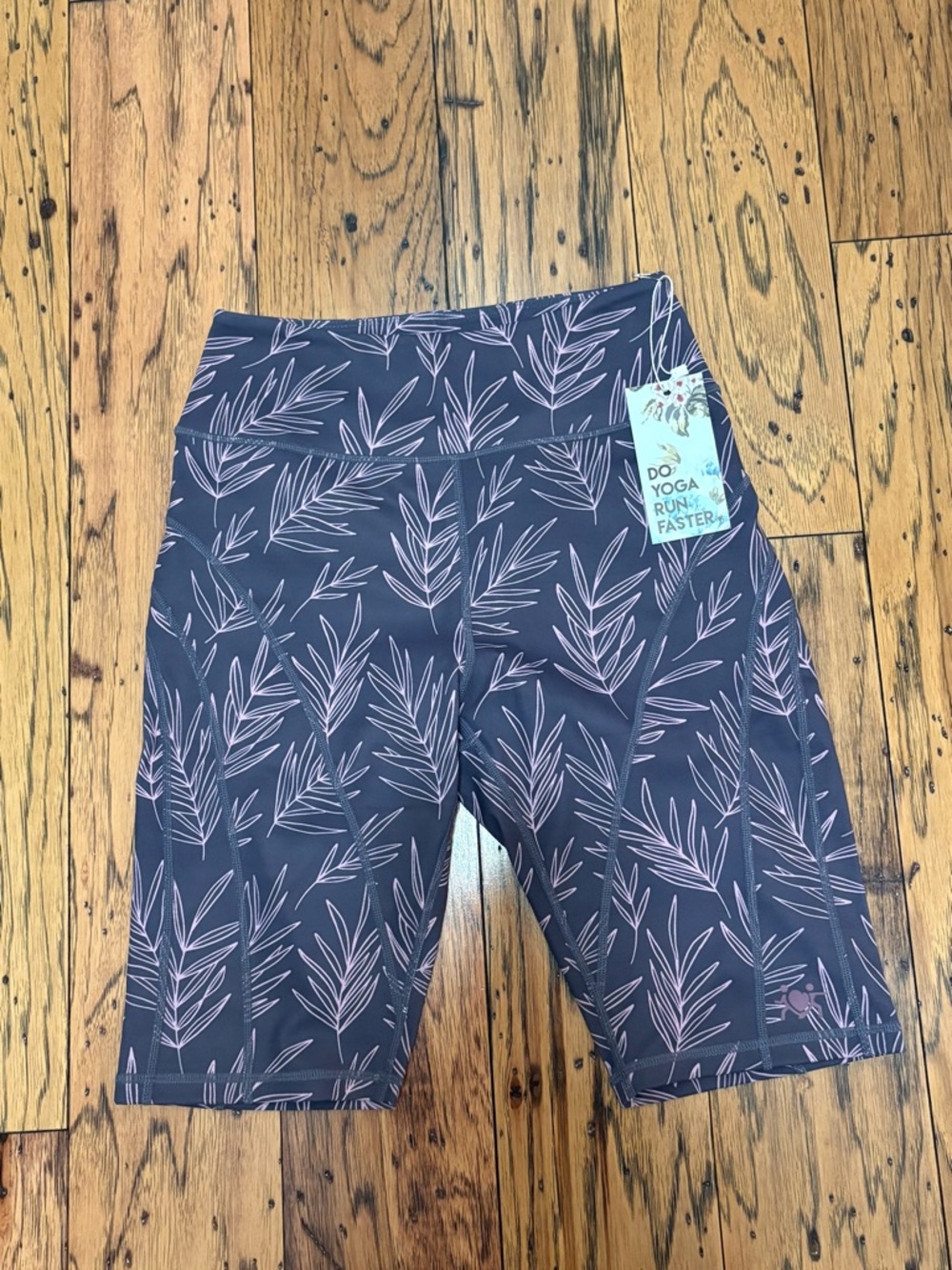 Relay Active Bike Shorts Size Medium